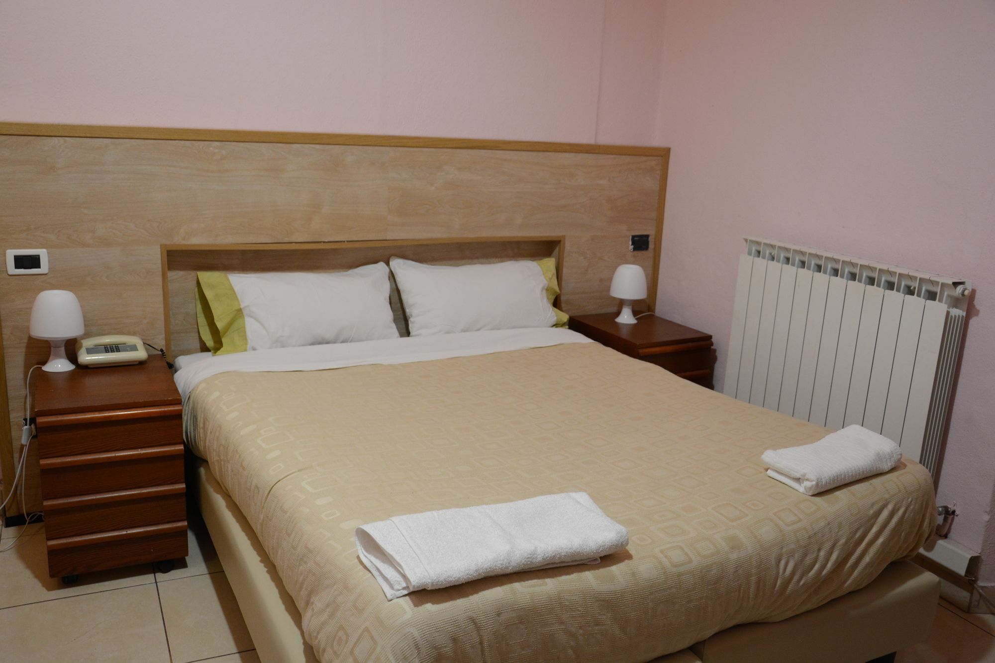 ג'נובה Albergo Royal מראה חיצוני תמונה